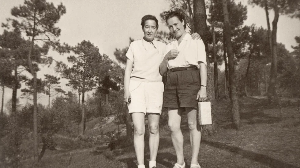 Nadine Hwang och Nelly Mousset-Vos möttes i ett koncentrationsläger, vilket skildras i dokumentären "Nelly & Nadine". Pressbild.