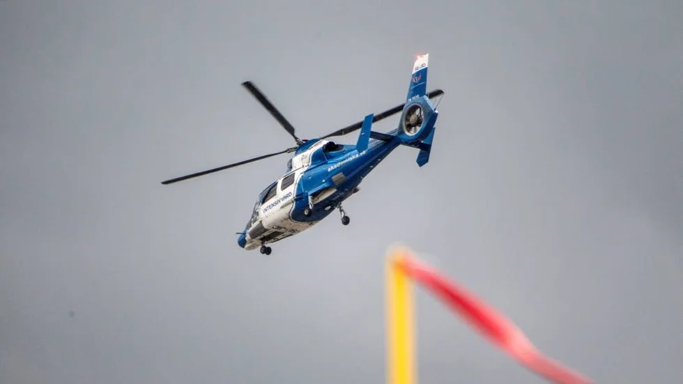 Mannen fördes vid 13-tiden på onsdagen till sjukhus med ambulanshelikopter. Bilden är tagen vid ett tidigare tillfälle och har inget med olyckshändelsen att göra.