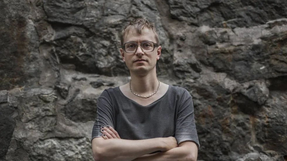 Malte Persson vill visa att poesi inte är svårtillgängligt i sin senaste diktsamling.