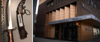 Dom: Ska ha hotat bekant och sexuellt ofredat polis
