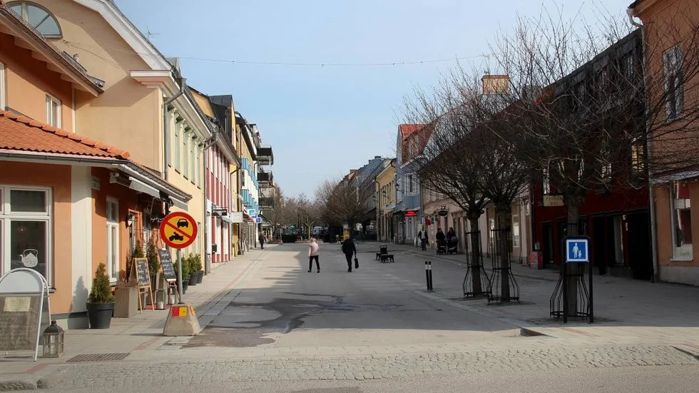 Gågatan från Sandgatan.