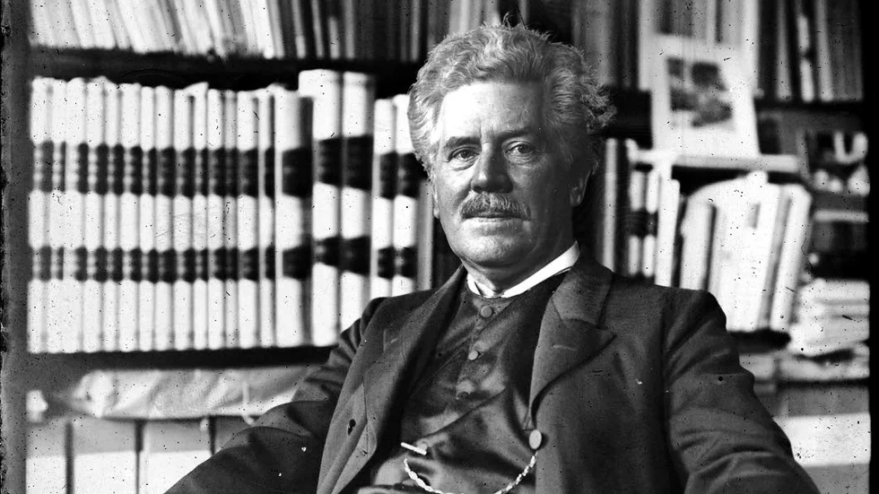 Gustaf Retzius (1842–1919) har väckt många motstridiga känslor, både i sin samtid och hos eftervärlden. Nu har författaren och psykiatrikern Nils Uddenberg skrivit hans biografi.