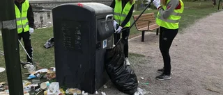 BILDEXTRA från skräphavet i Ekonomikumparken