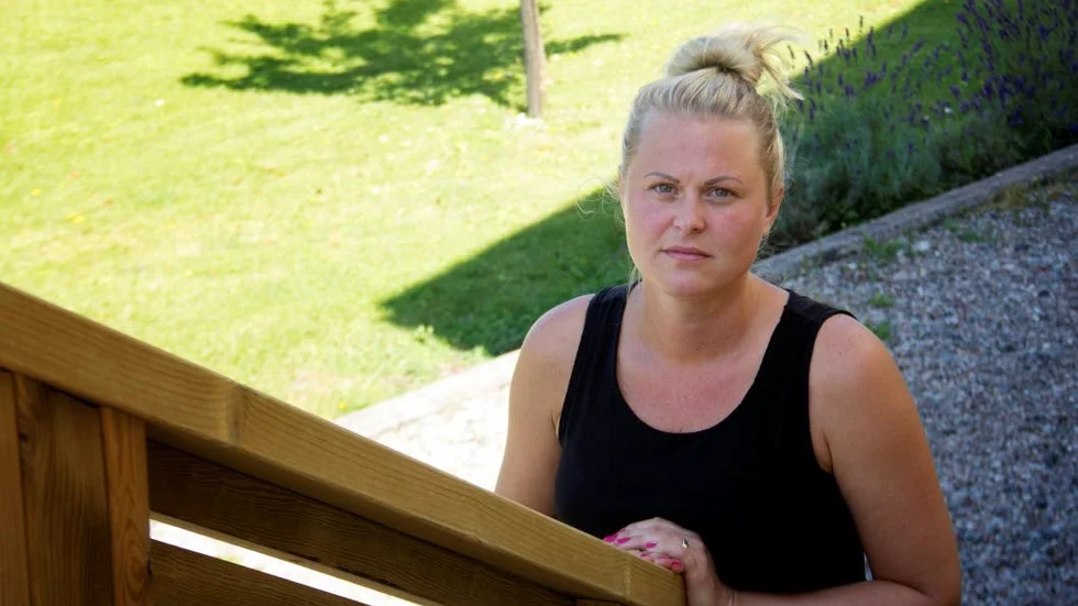 Gry Östling berättar hur avdelningar inte vill ta emot patienter.
