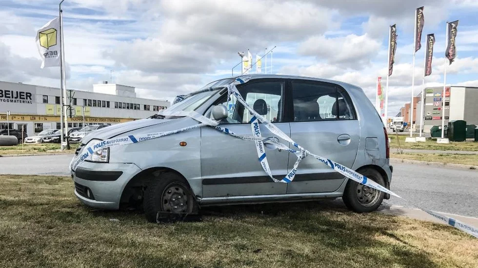 En geting ska ha varit orsaken till en trafikolycka i Boländerna natten mot måndagen.