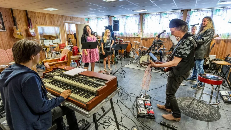 "Nu har vi ett fantastisk band. Det handlar om spelglädje och om kärlek till musiken. Vi planerar inga världsturnéer längre", säger Ted Dluzewski.