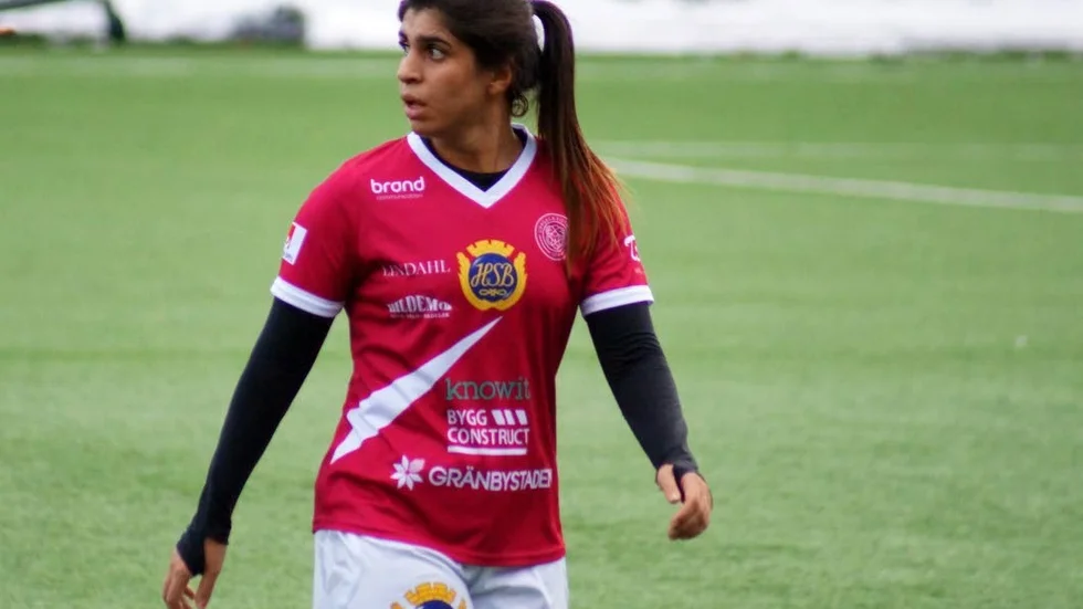 Laddad. Aisha Faiqi ser fram emot tisdagens derby.