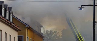 Tre lägenheter totalförstörda efter branden