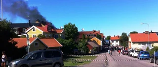 Kraftig lägenhetsbrand i Öregrund