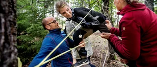 De byter klassrummet mot skogen
