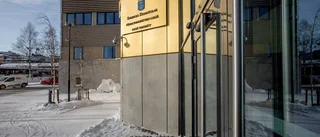 Tog med sig kniv till tingsrätten – får böter