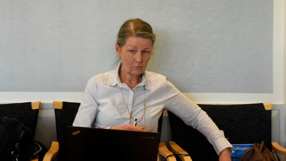 Kommunchefen Annika Almqvist gick igenom kommunens kalkyler på fullmäktigemötet.