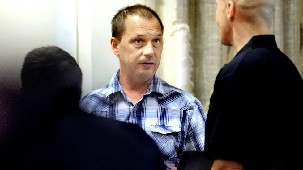Sommaren 2009 dömdes Toni Alldén till livstids fängelse för mordet på Carolin Stenvall. Nu bedömer Rättsmedicinalverket att risken för att han ka återfalla i brottslighet är låg.