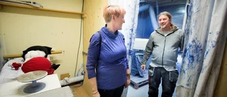 Konsten är hennes verktyg för att stötta