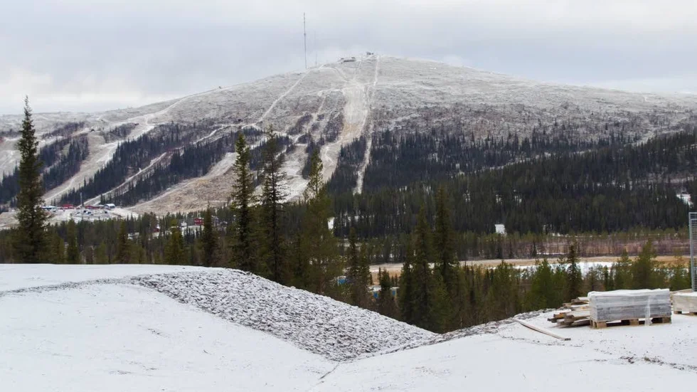 Att köpa grannens skidanläggning kan alltså vara en framkomlig väg att öka attraktionskraften hos en kommun. "Om Kiruna kommun kan köpa Dundret faller det väl in i våra expansionsplaner", säger Stefan Sydberg.