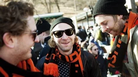 Magnus Andersson, Fabian Af Ekenstam och Daniel Andersson laddade med bandyfrukost på Birger Jarl.