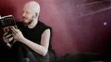 Det var boken The ethical slut som öppnade upp Zrajm C Akfohgs ögon för polyamori, att ha flera kärleksrelationer samtidigt. Samtidigt känner han att den livsstilen är medfödd för hans del.