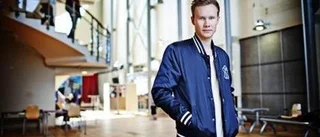 Tom har ett ärr som minne