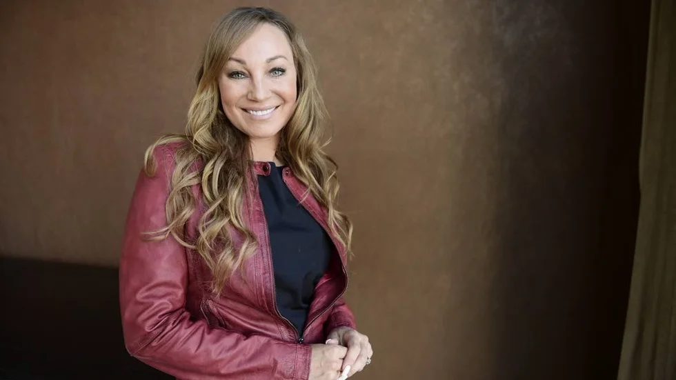 Charlotte Perrelli skjuter upp sitt besök i Luleå.