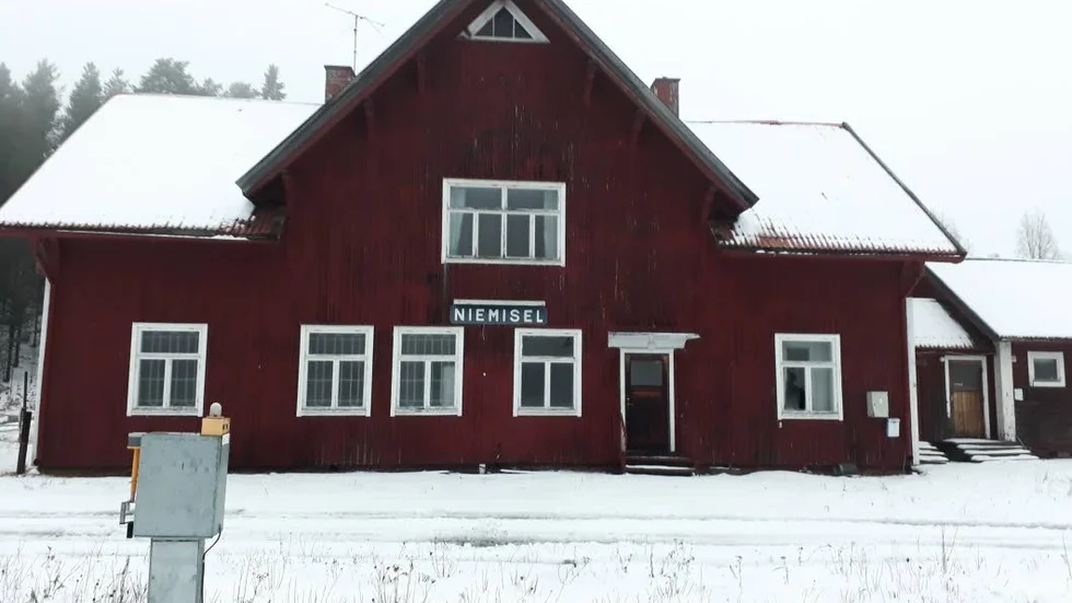 Dagarna är räknade för den anrika stationsbyggnaden i Niemisel.
