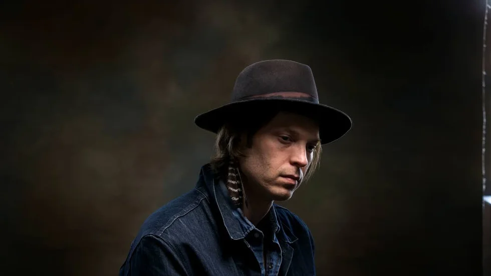 Levi Parham har nyss släppt nytt album och turnerar i Sverige, Norge och Holland.
