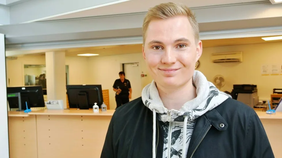 Hyllad polis. Markus Åsberg, polis i Tierp som uppmärksammats och hyllats för sin insats tillsammans med kollegor under en semestervistelse i New York.