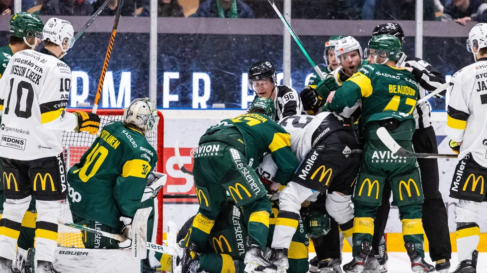Kamp när det var slutspel i hockeyallsvenskan i Umeå.
