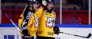 Segersviten håller i sig