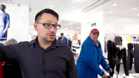 "Ungefär 2 500 personer besökte oss under smygpremiären på onsdagskvällen", säger Thomas Andersson, varuhuschef på Åhléns.