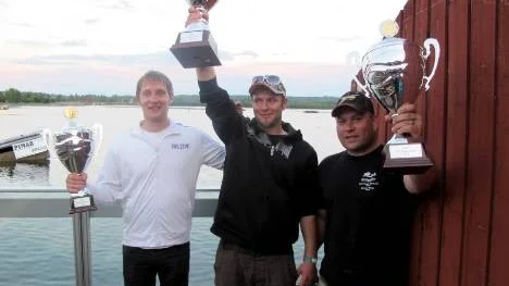 Medaljörerna i EM. Från vänster: Trean Kenny Cederstrand, vinnaren Antti Holmberg och tvåan Janne Misikangas.