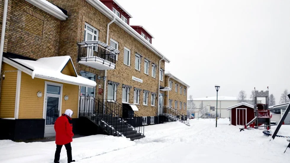 Ändrade planer. Här, i Överkalix gymnasieskola, fanns planer på ett HVB-hem. Nu slopar kommuntyrelsen planerna efter protester från föräldrar och andra Överkalixbor.
