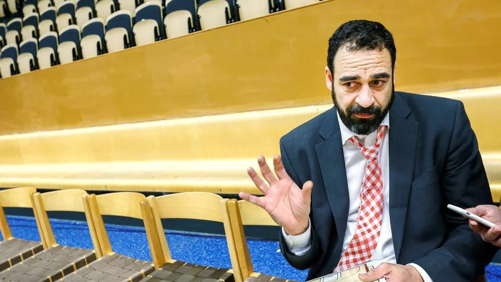 Jens Tillman var inte nöjd med hur Udominate avslutade matchen mot hans Luleå Basket.
