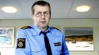 VIKTIGT ARBETE. Per Karlsson är övertygad om att det måste till en förändring i sättet att arbeta för att nå ut till ungdomarna och framför allt föräldrarna. "Det handlar om ett arbete som är tidskrävande och inte alltid så roligt men väldigt viktigt, säger polischefen.  Foto: Andreas Wälitalo