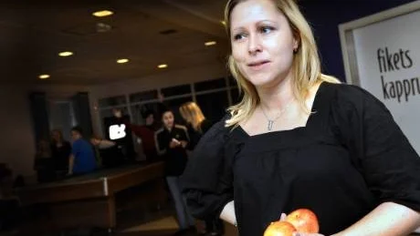NÖJD LÄRARE. Maria Norman trivs som lärare på Norrskenets friskola där hon arbetat sedan starten. "Eleverna är harmoniska och rädda om sin skola" berättar hon.