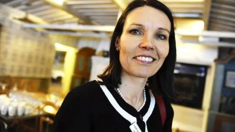 FACEBOOKARE. Bodens Näringslivschef Jeanette Nilsson håller med föreläsaren Hans Makander om att ungdomar är drivna. Hon tycker att företag i Norrbotten borde arbeta aktivt med att få in de som är runt 20 år. Foto: Josefin Wiklund