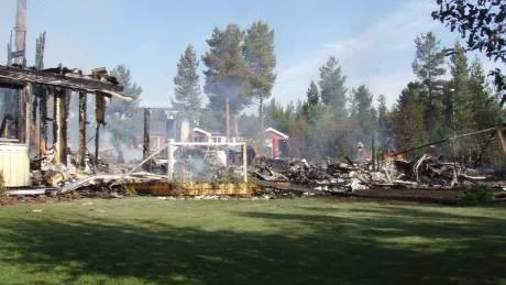 villabrand. En villa i Jukkasjärvi totalförstördes vid en brand.Foto: Räddningstjänsten