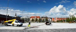 Betongen består i hamnen