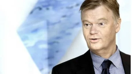 JOBBANALYS. Professor Lennart Flood säger att regeringens jobbpolitik är dyr och även om skattesänkningen får oss att arbeta mer finns andra skattesänkningar som vore bättre.