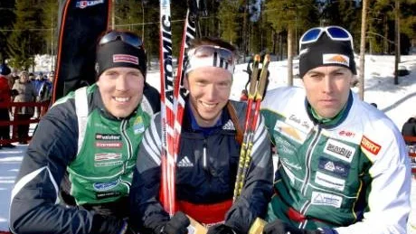 TOPP TRE. Här är trion som fick kliva upp på pallen på fredagen. Från vänster Jakob Börjesson, silver, Magnus Jonsson, guld, Jörgen Brink, brons.