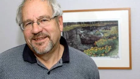 LÅNGSIKTIGT ARBETE. Norrbottens floras ordförande Ulf Zethraeus, Piteå, hoppas på att floran ska kunna ges ut om några år.