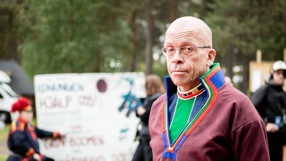 Till ambassadören. I ett öppet brev på facebook kritiserar Sametingets ordförande Stefan Mikaelsson Israels agerande.