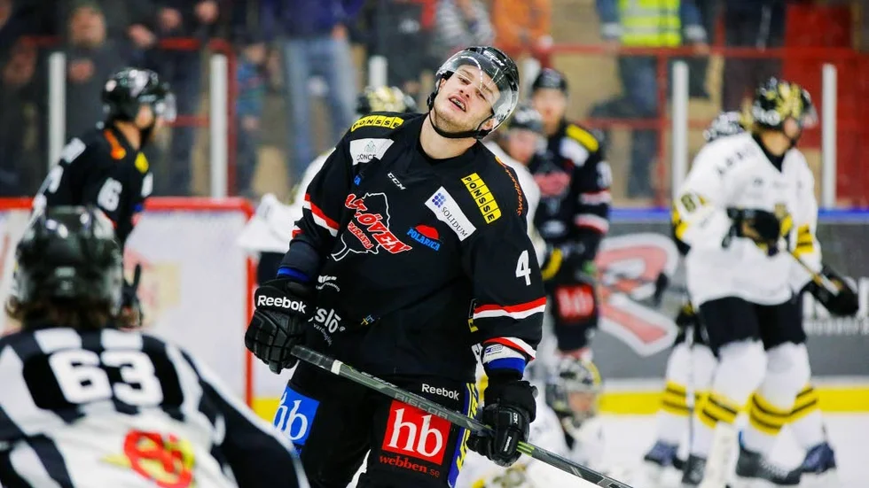 Serietvåa. Asplöven blev av med sin serieledning efter bara en match efter förlusten borta mot BIK Karlskoga.