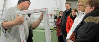 Glasklart kalas för fabriken
