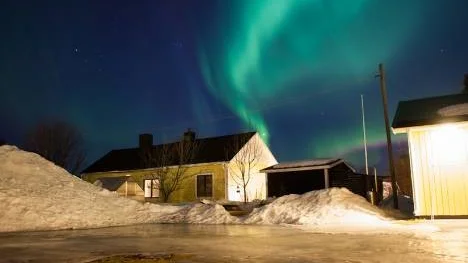 Bilden togs i  Munksund under fredagskvällen då det var norrsken