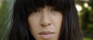 Loreen tar trycket med en nypa salt