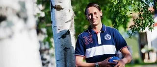 Jonathan njuter i Öjebyn  - och drömmer om Europa