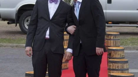 Filip Rydhult och Anton Oskarsson är glada och spända inför kvällen.