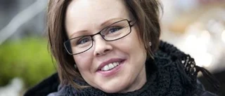 Katri sprider ljus med vintergrönt