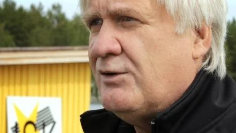 Robert Bergman, Infjärdens ordförande, är emot handläggandet.