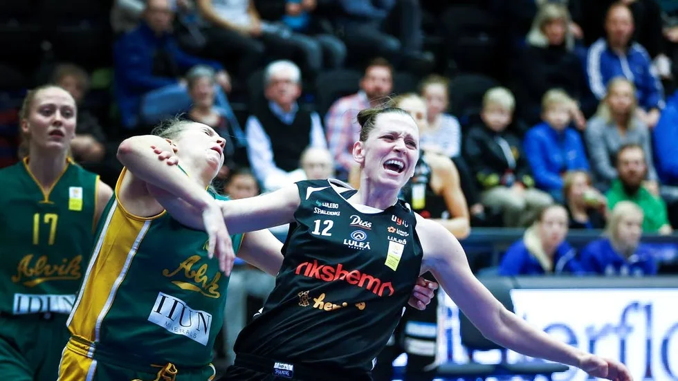 Lagkaptenen. Anna Barthold visade som vanligt vägen, men mot det bulgariska motståndet räckte det inte till en seger.